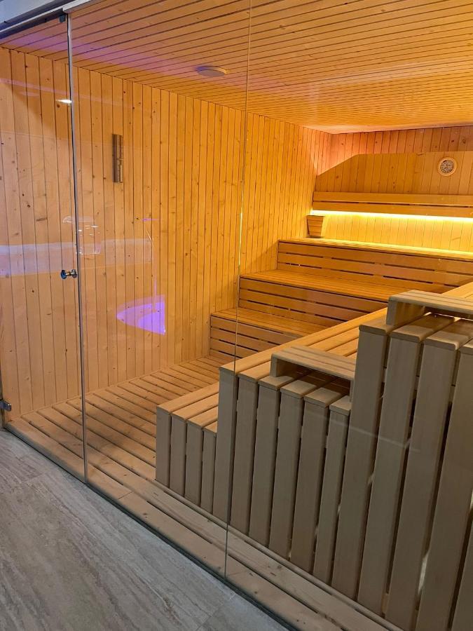 Brand New Studio Near The Beach, Gibraltar Exterior photo